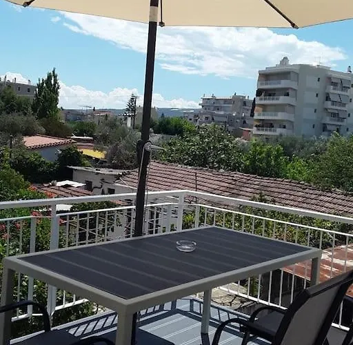 아파트 ξυλοκαστρο σπίτι δίπλα στα πεύκα και τη θάλασσα! *