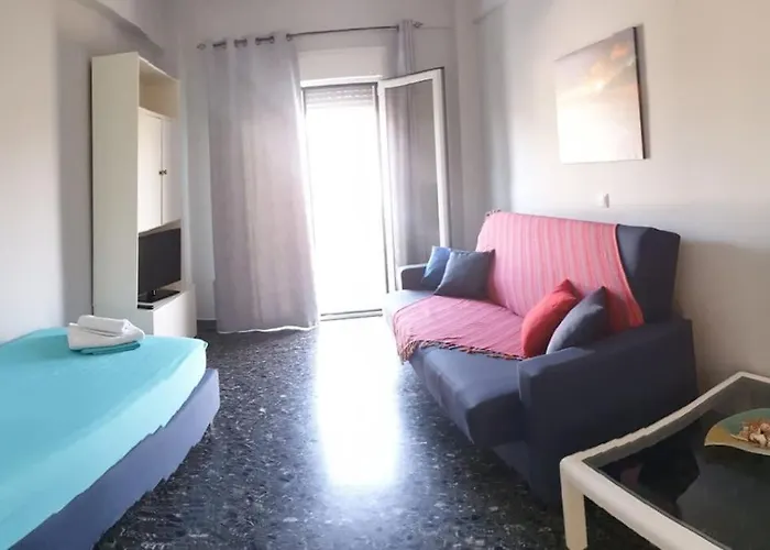 ξυλοκαστρο σπίτι δίπλα στα πεύκα και τη θάλασσα! * 자일로카스트론